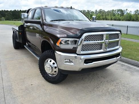 Used 2015 RAM 3500 Laramie AWD/4WD image 10