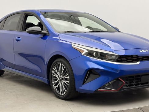 Used 2023 Kia Forte GT-Line w/ GT-Line Premium Package image 3