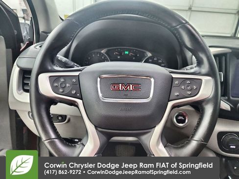 Used 2020 GMC Terrain SLT w/ Preferred Package image 22