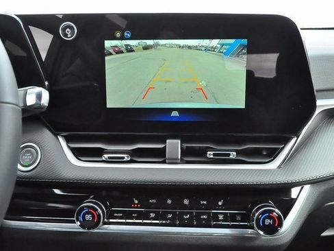 New 2026 Chevrolet Equinox LT w/ Convenience Package II image 23