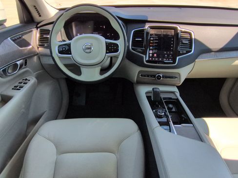Used 2023 Volvo XC90 B6 Plus w/ Protection Package AWD/4WD image 14