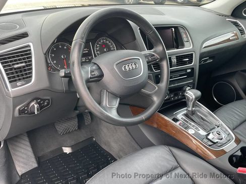 Used 2016 Audi Q5 2.0T Premium Plus w/ Technology Package AWD/4WD image 16