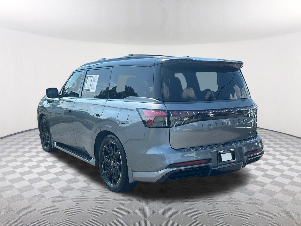 Certified 2026 INFINITI QX80 4WD w/ Sport Exterior Package image 7