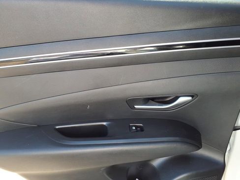 Certified 2024 Hyundai Tucson SEL FWD image 10