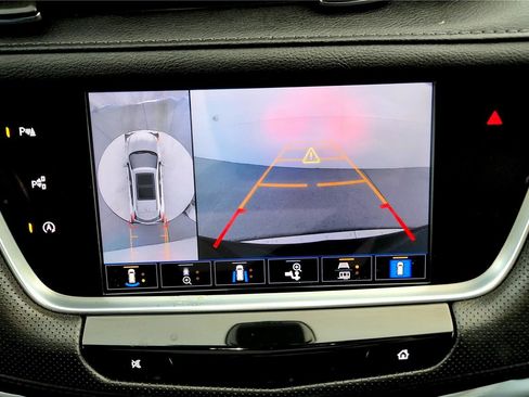 Used 2024 Cadillac XT5 Premium Luxury w/ Technology Package image 33