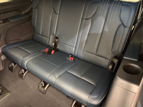 New 2025 Cadillac Escalade IQ Sport 2 w/ LPO, ONYX Package image 12