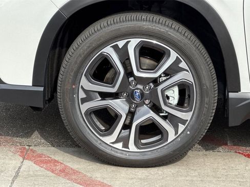 New 2026 Subaru Ascent Limited image 38