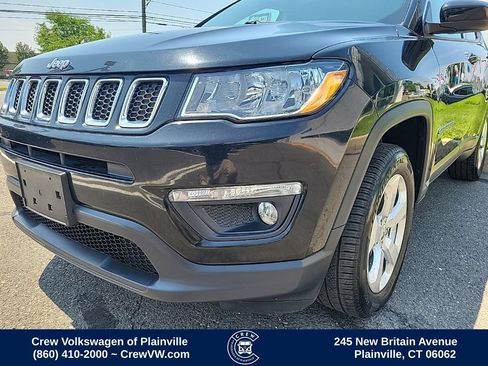 Used 2019 Jeep Compass Latitude AWD/4WD image 24