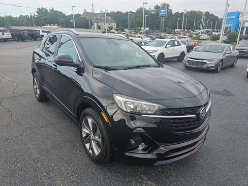 Used 2022 Buick Encore GX Select w/ Advanced Technology Package FWD image 1