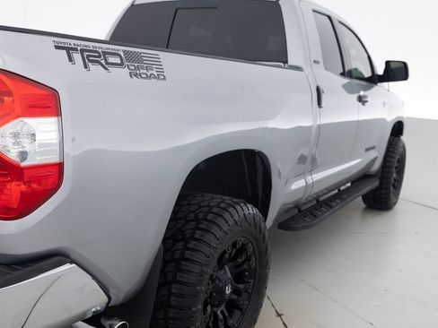 Used 2015 Toyota Tundra SR5 w/ SR5 Upgrade Package RWD image 14
