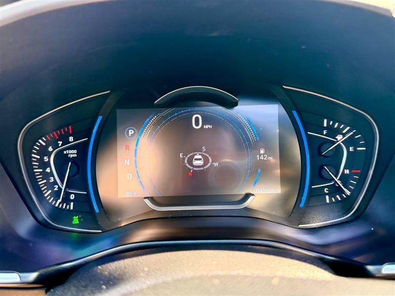 Used 2020 Hyundai Santa Fe Limited AWD/4WD image 19