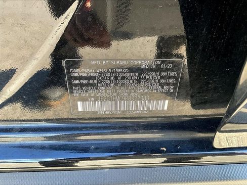 Used 2023 Subaru Crosstrek 2.5i Limited w/ Moonroof Package AWD/4WD image 31