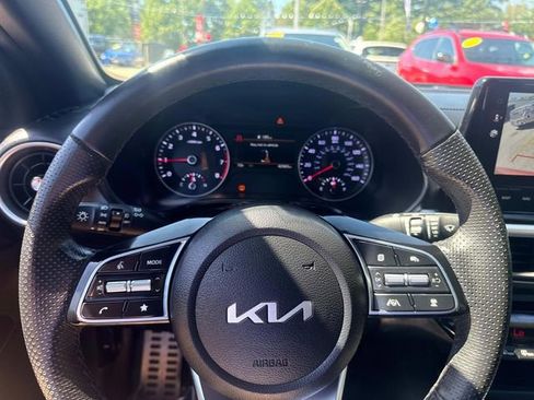 Used 2023 Kia Forte GT-Line w/ GT-Line Premium Package image 29