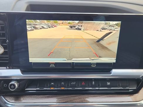 Used 2024 GMC Sierra 1500 Elevation AWD/4WD image 6