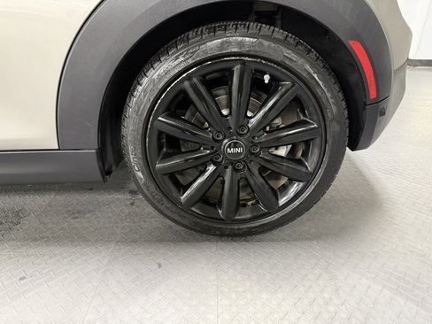 Used 2016 MINI Cooper S image 7