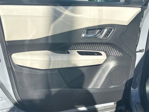 Certified 2024 Nissan Ariya FWD image 23