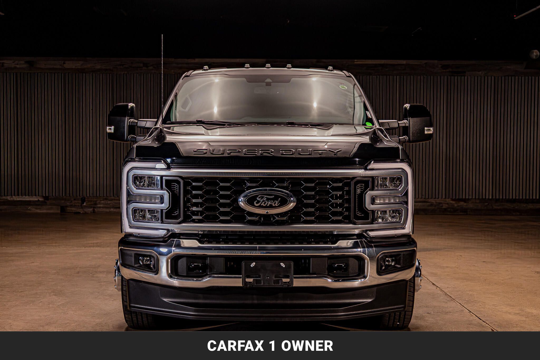 Used 2025 Ford F350 Lariat AWD/4WD image 3