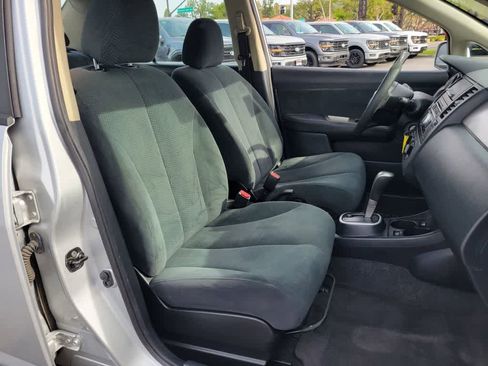 Used 2011 Nissan Versa 1.8 S w/ Plus Pkg image 16