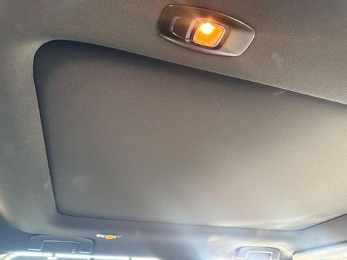 Used 2023 Mitsubishi Outlander SEL FWD image 14