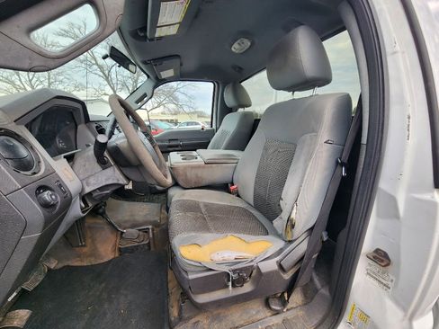 Used 2011 Ford F250 XL w/ PWR Equipment Group image 16