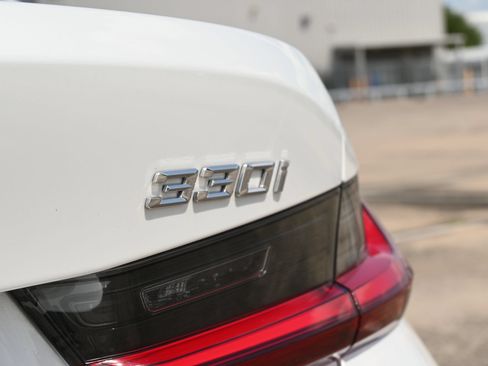 Used 2026 BMW 330i Sedan RWD image 23