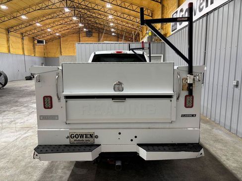 Used 2019 Ford F350 XL w/ Power Equipment Group RWD image 8