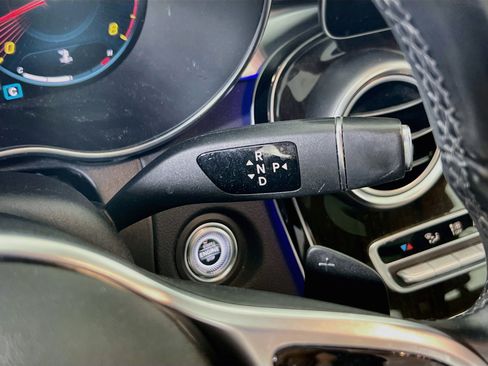 Used 2020 Mercedes-Benz C 300 4MATIC Sedan image 16