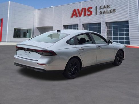 Used 2025 Honda Accord SE image 6