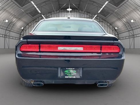Used 2011 Dodge Challenger R/T w/ Electronics Convenience Group image 18