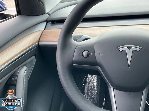 Used 2023 Tesla Model 3 Standard Range image 39