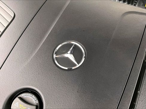 New 2026 Mercedes-Benz GLC 300 4MATIC image 17