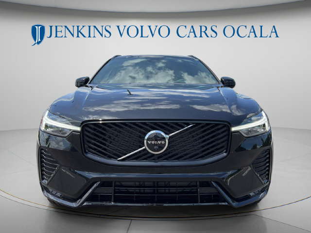 New 2026 Volvo XC60 B5 Plus AWD/4WD image 8