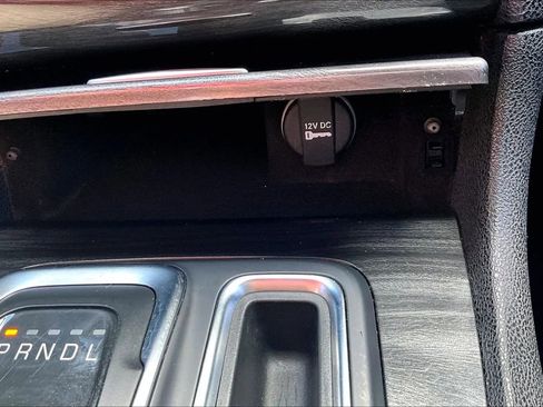 Used 2018 Chrysler 300 Touring w/ Sport Appearance Package image 25