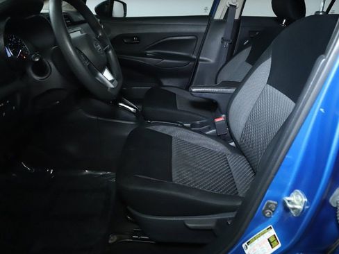 Used 2020 Nissan Versa S image 22