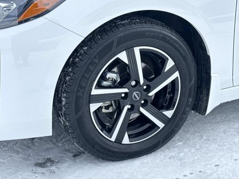 Used 2024 Nissan Sentra SV image 29