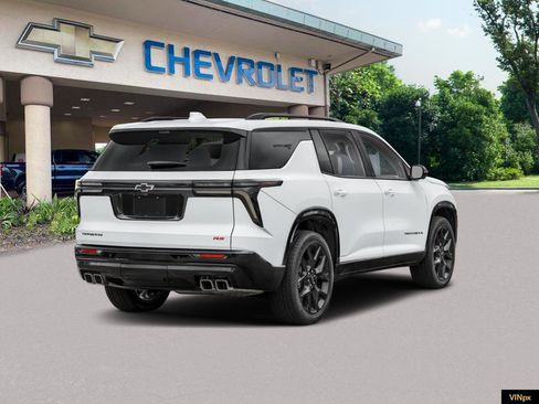 New 2026 Chevrolet Traverse RS w/ LPO, Floor Liner Package image 2