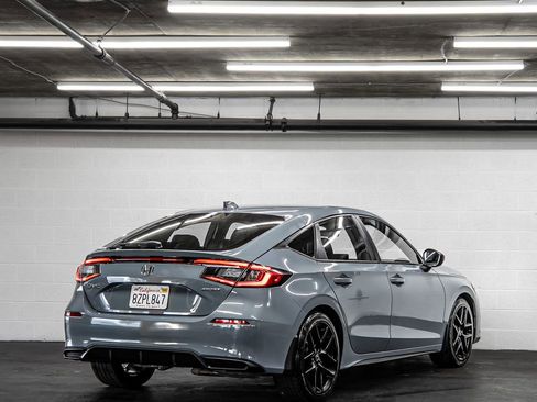 Used 2022 Honda Civic Sport image 5