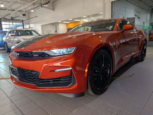 Used 2023 Chevrolet Camaro SS RWD image 4