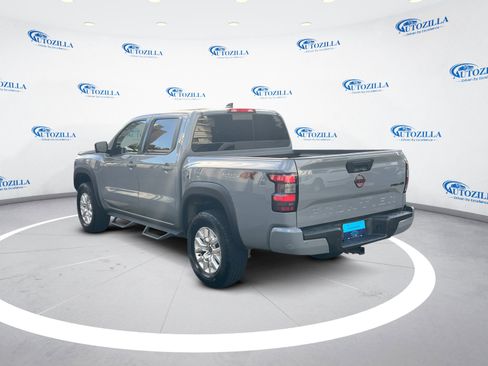 Used 2023 Nissan Frontier PRO-4X w/ Pro Convenience Package image 3