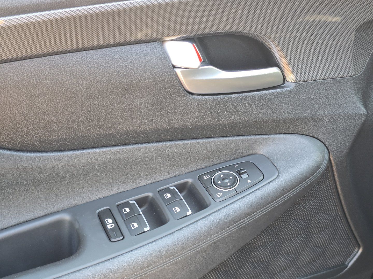 Used 2023 Hyundai Santa Fe SEL AWD/4WD image 36