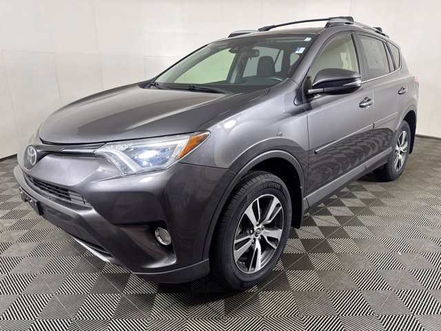 Used 2017 Toyota RAV4 XLE FWD image 8