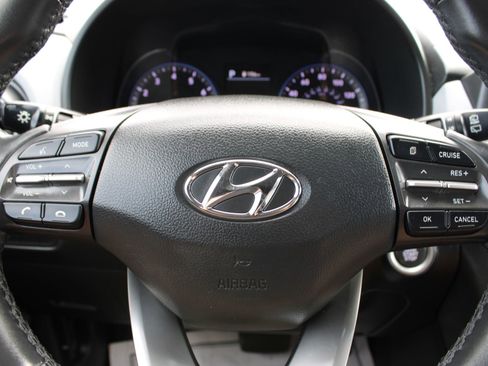 Used 2021 Hyundai Kona Limited image 24