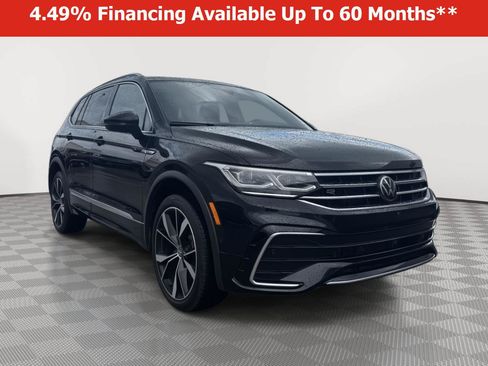 Certified 2024 Volkswagen Tiguan SEL R-Line w/ MDO Package, Two-Row AWD/4WD image 1