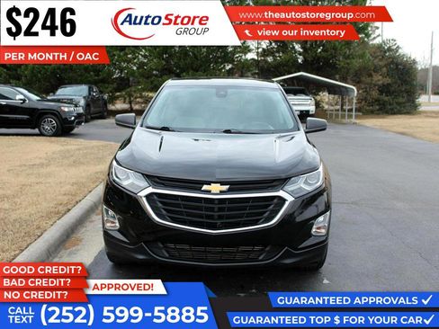 Used 2020 Chevrolet Equinox LS w/ LS Convenience Package image 3