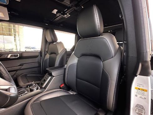 New 2025 Ford Bronco Outer Banks image 27