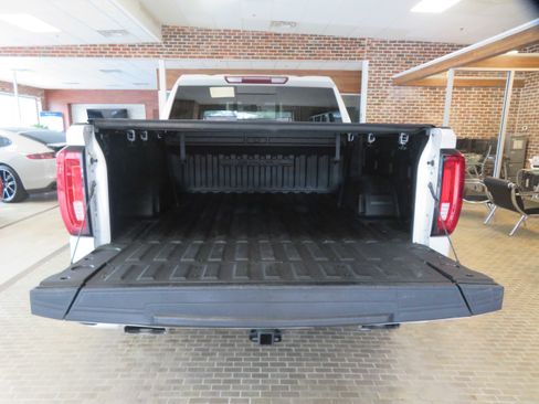 Used 2022 GMC Sierra 1500 Denali w/ Denali Premium Package image 56