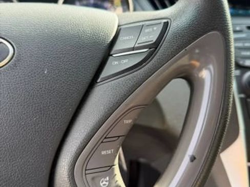 Used 2014 Hyundai Sonata GLS FWD image 13
