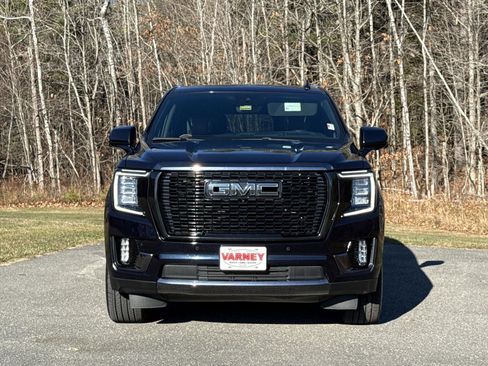 Used 2023 GMC Yukon Denali Ultimate image 2