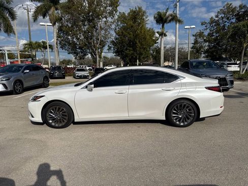 Used 2025 Lexus ES 350 Ultra Luxury image 32