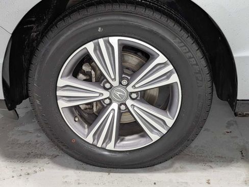 Used 2019 Acura MDX SH-AWD image 3